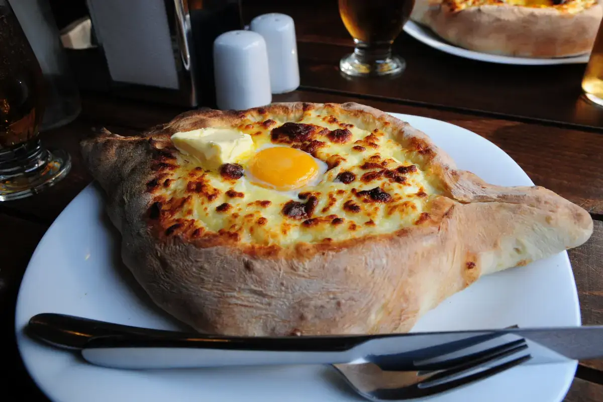 Khachapuri