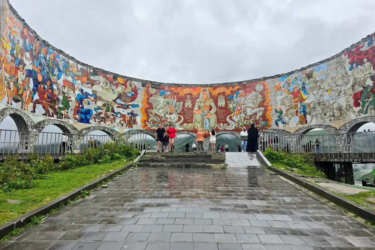 Friendship Monument 